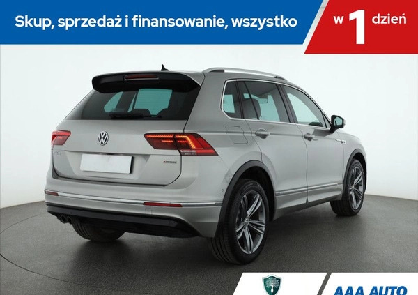 Volkswagen Tiguan cena 130000 przebieg: 59446, rok produkcji 2017 z Gozdnica małe 352